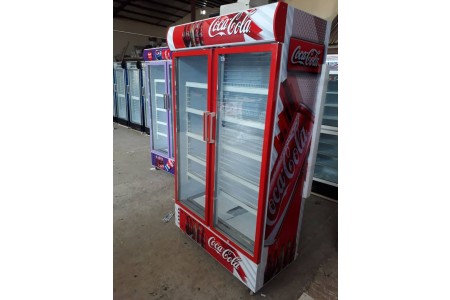 انواع یخچال ایستاده نوشیدنی صنعتی
