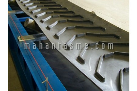 نوار نقاله لاستیکی آجدار