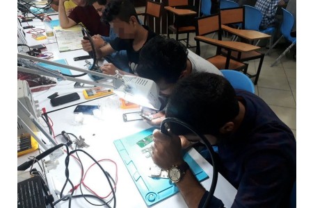 آموزش تخصصی الکترونیک، آموزش تعمیرات الکترونیک و آموزش طراحی مدار
