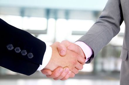 درآمد ماهیانه بالای سه میلیون تومان - همکار خانم و آقا