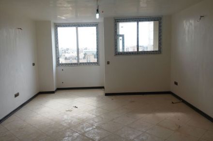آپارتمان 115 متر صفر در خیابان مخابرات شاهین شهر زیرقیمت کارشناسی