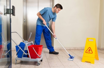شرکت نظافتی خدماتی منزل راه پله ساختمان تمیزکاری